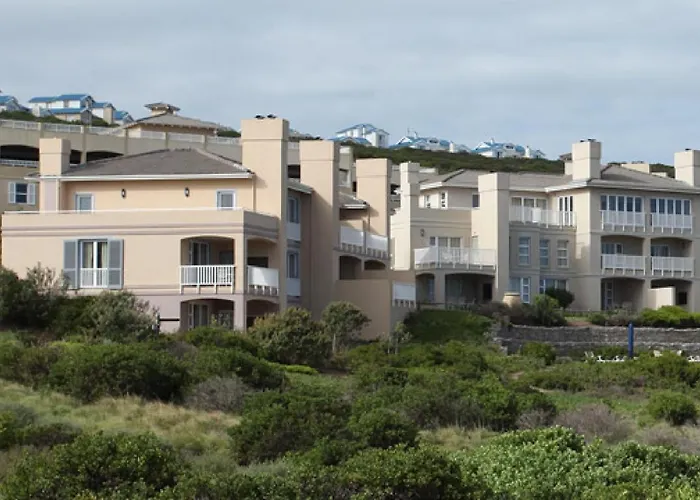 Pinnacle Point Beach & Golf - Penthouse & Villa